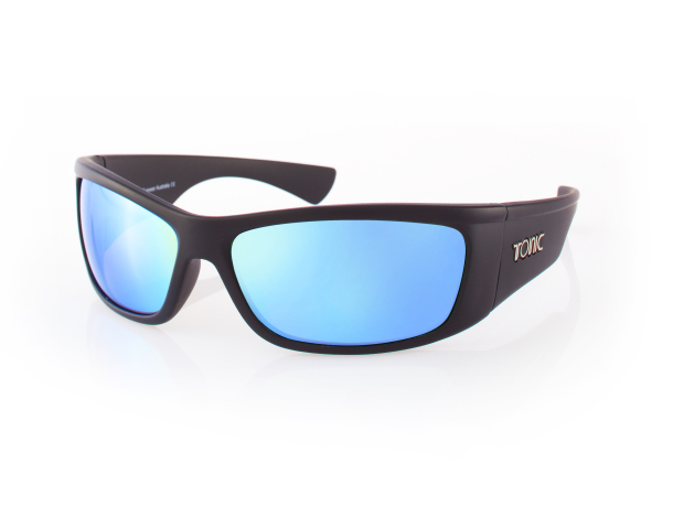 The T-Curve Revolution Bluewater Travel LT Spin 703 matched up with a Saragosa SW 5000 spinning reel proved the ideal set up for casting lures to medium-sized pelagics such as this Kimberley queenfish.